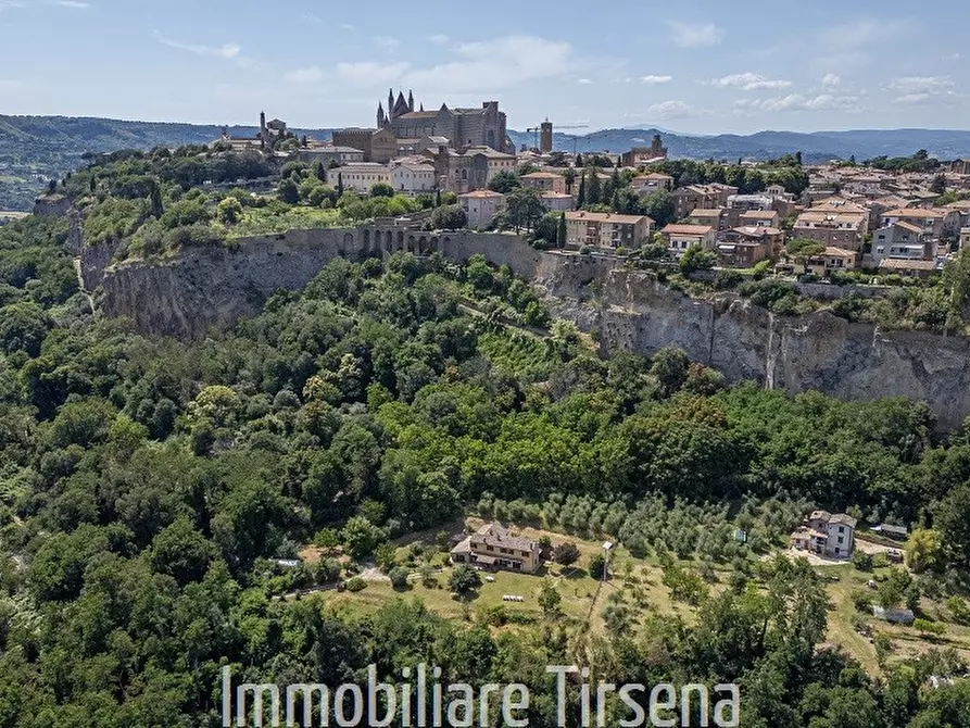 Immagine 1 di Rustico / casale in vendita  a Orvieto