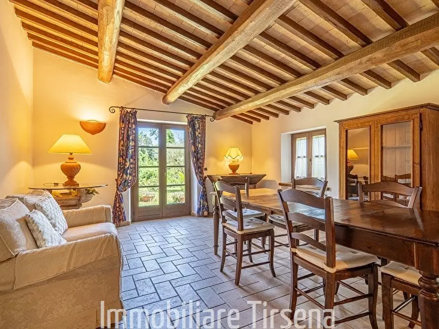 Immagine 9 di Rustico / casale in vendita  a Orvieto