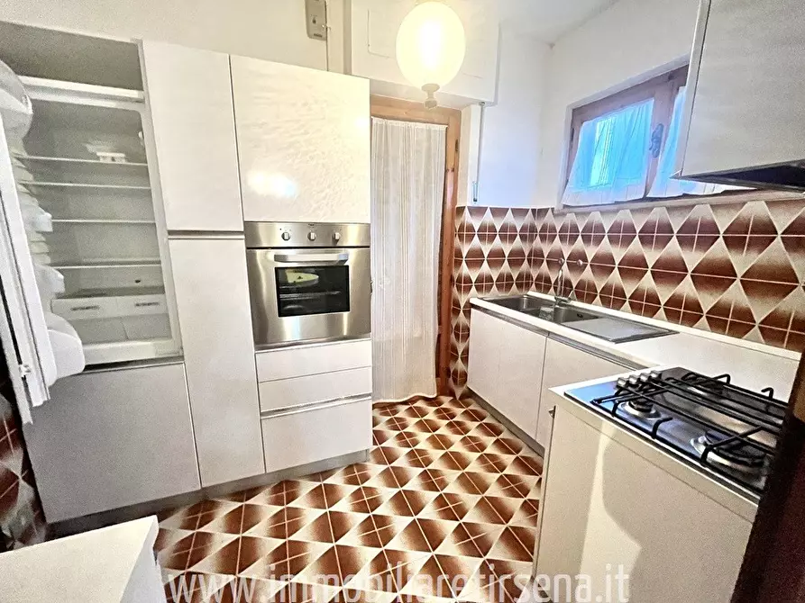 Immagine 7 di Appartamento in vendita  a Orvieto