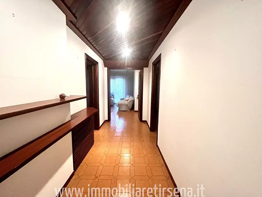 Immagine 9 di Appartamento in vendita  a Orvieto