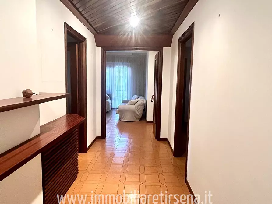 Immagine 10 di Appartamento in vendita  a Orvieto