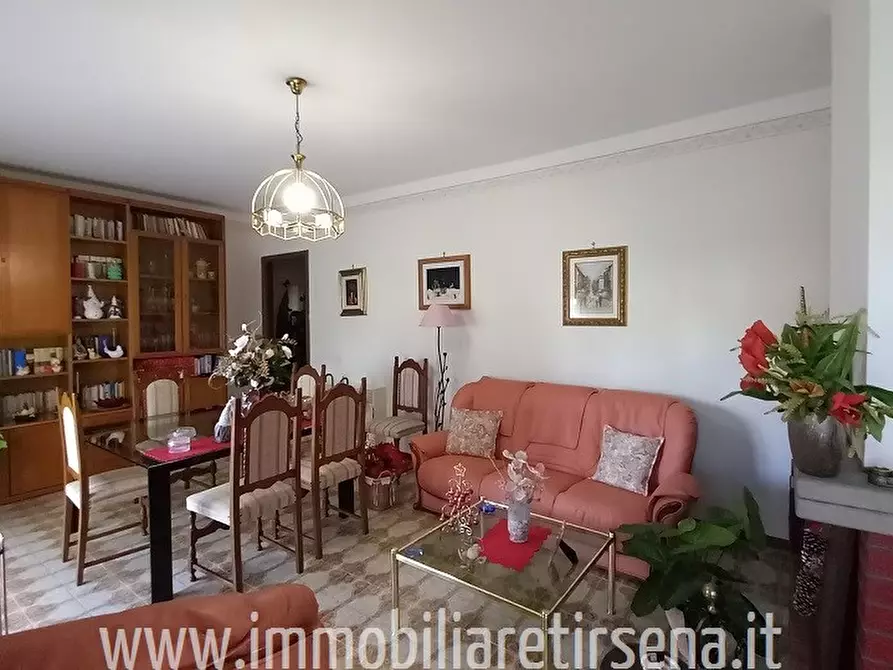 Immagine 3 di Appartamento in vendita  a Orvieto