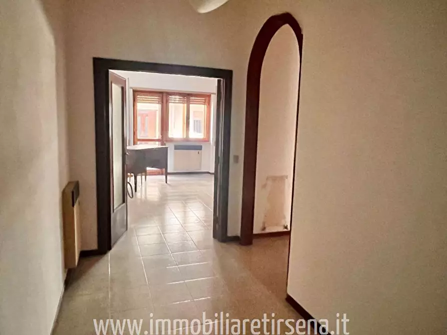 Immagine 3 di Appartamento in vendita  a Orvieto