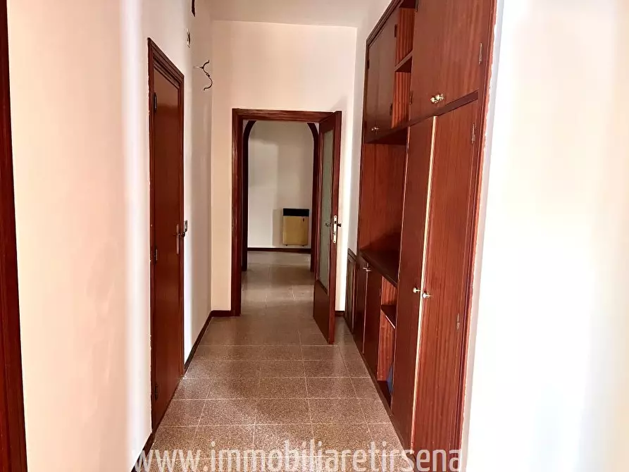 Immagine 6 di Appartamento in vendita  a Orvieto