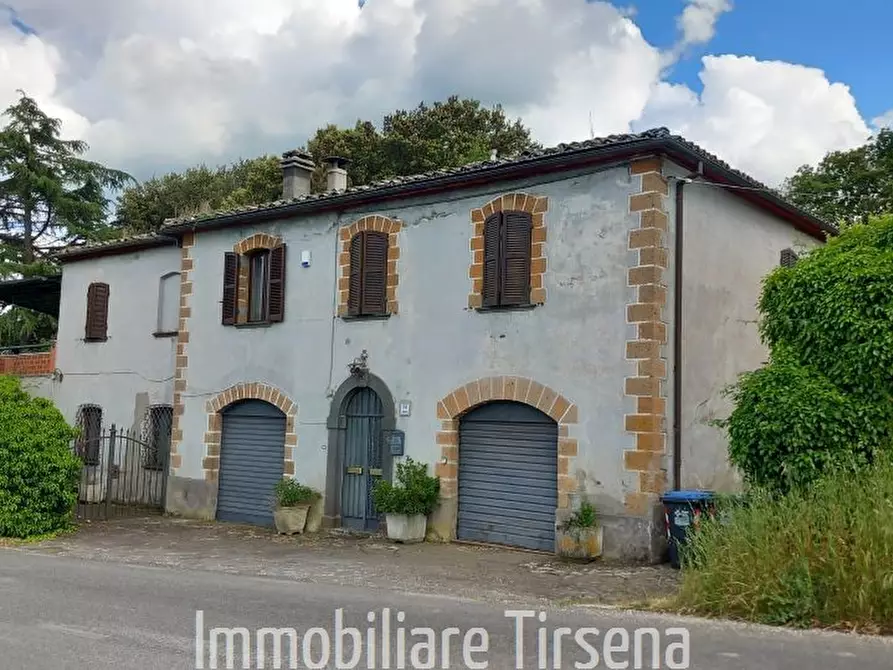 Immagine 2 di Rustico / casale in vendita  a Orvieto