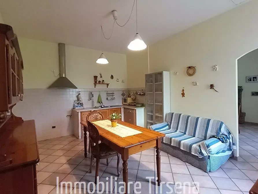 Immagine 10 di Appartamento in vendita  a Orvieto