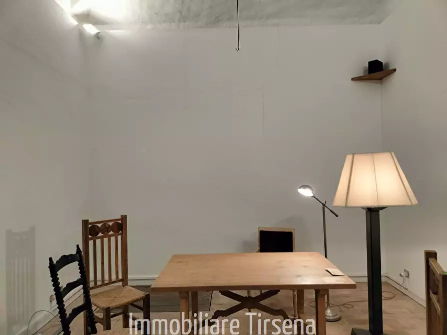 Immagine 3 di Locale commerciale in affitto  a Orvieto