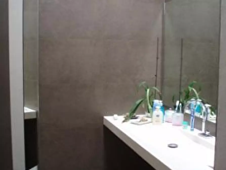 Immagine 7 di Appartamento in vendita  in Via della Mercanzia, 37-77 a Siena