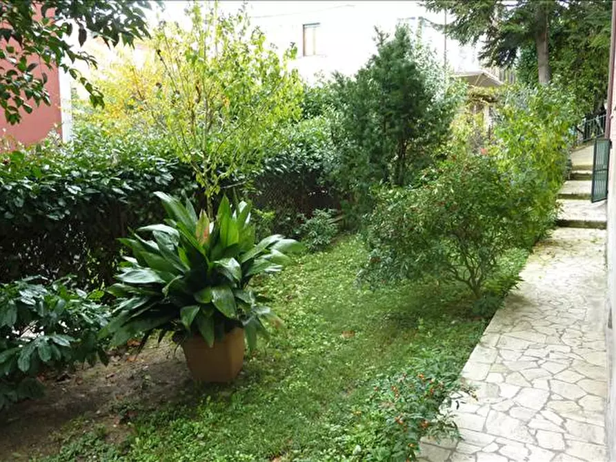 Immagine 2 di Appartamento in vendita  in Via di Colledoro, 5b a Siena