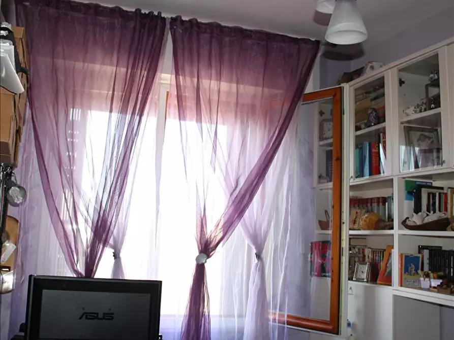 Immagine 2 di Appartamento in vendita  a Siena