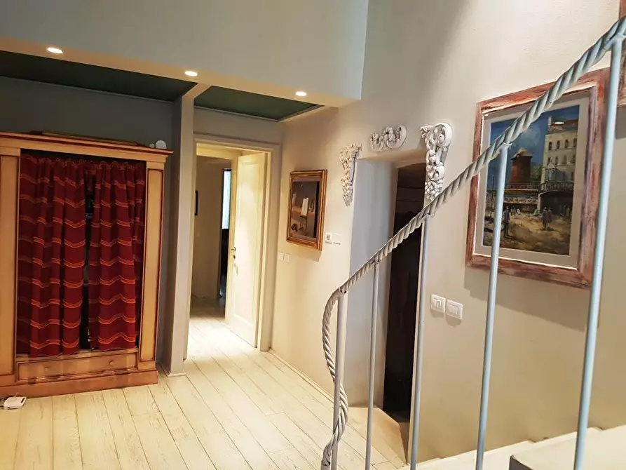 Immagine 9 di Appartamento in vendita  in Via del Porrione, 42 a Siena