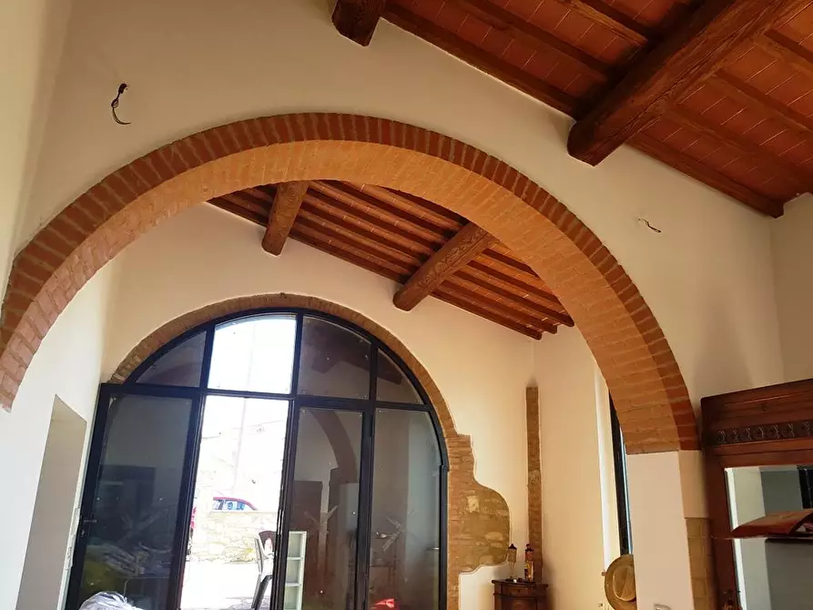 Immagine 9 di Rustico / casale in vendita  in SR2, 16 a Poggibonsi