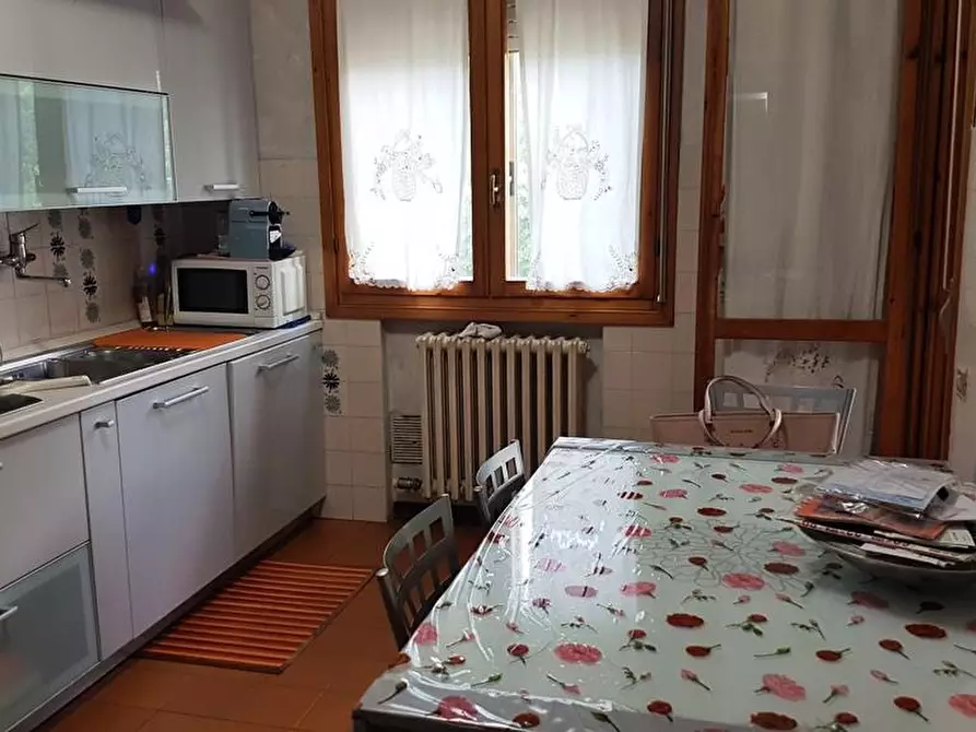 Immagine 7 di Appartamento in vendita  a Siena