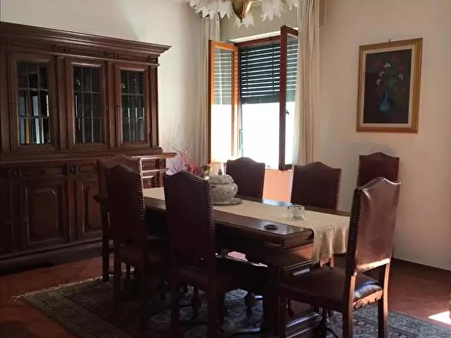 Immagine 10 di Appartamento in vendita  in s.da francigena a Montalcino