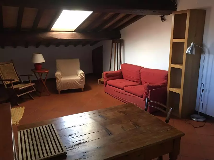 Immagine 4 di Appartamento in vendita  a Colle Di Val D'elsa