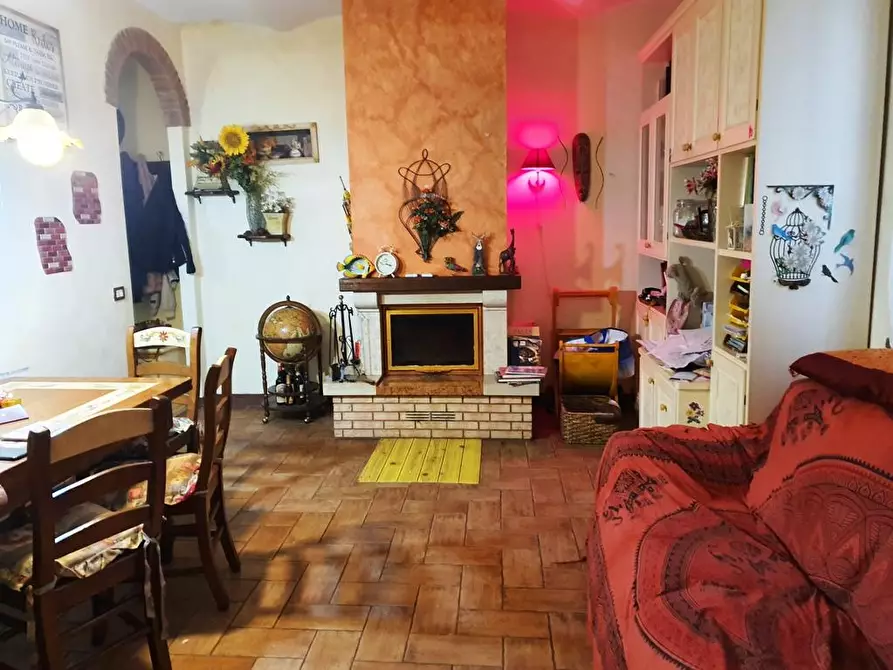 Immagine 1 di Appartamento in vendita  in SP438 a Castelnuovo Berardenga