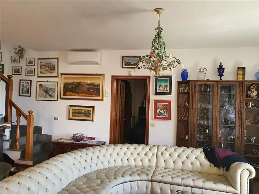 Immagine 8 di Villa in vendita  in Via Europa, a Sovicille
