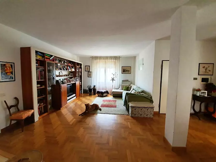 Immagine 4 di Appartamento in vendita  in Via Fiume, 2 a Siena