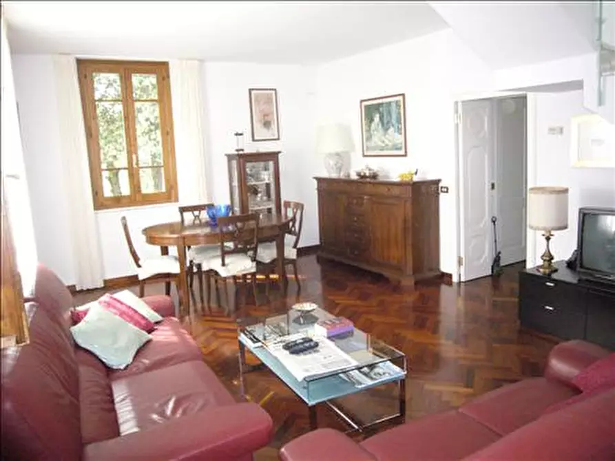 Immagine 4 di Rustico / casale in vendita  in Località Caggio, 3643 a Siena