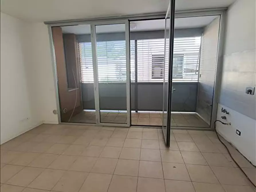 Immagine 3 di Appartamento in vendita  in Via della Lisciata, a Colle Di Val D'elsa