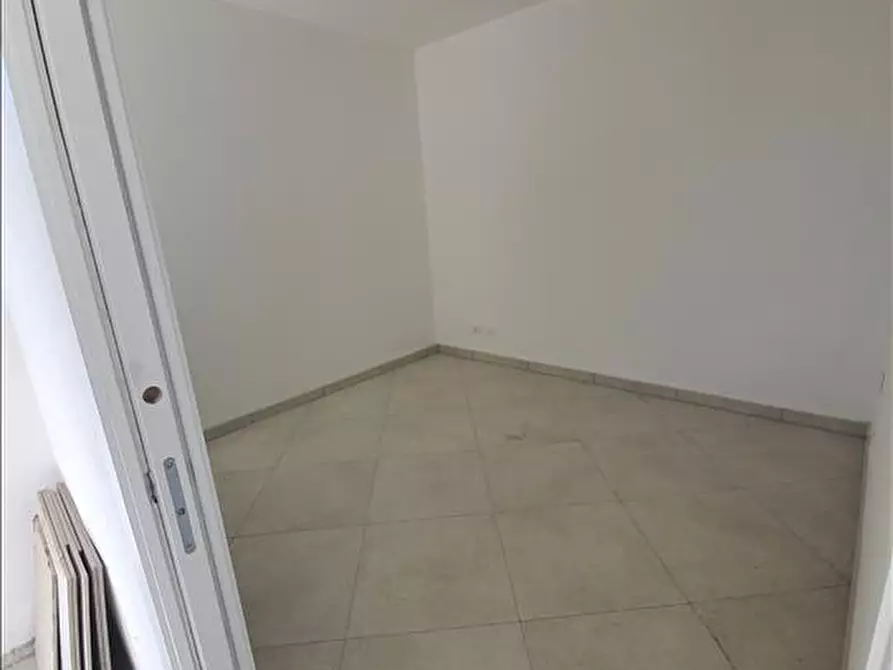 Immagine 4 di Appartamento in vendita  in Via della Lisciata, a Colle Di Val D'elsa