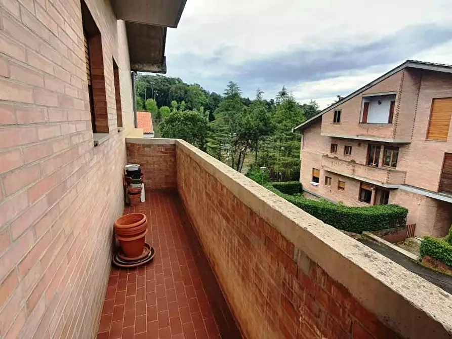 Immagine 1 di Appartamento in vendita  in Bivio Giuseppe Pietri a Siena