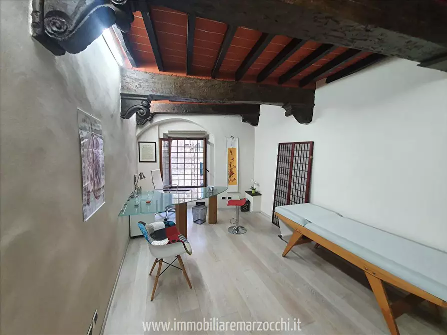 Immagine 3 di Appartamento in vendita  in Via della Sapienza, 23 a Siena