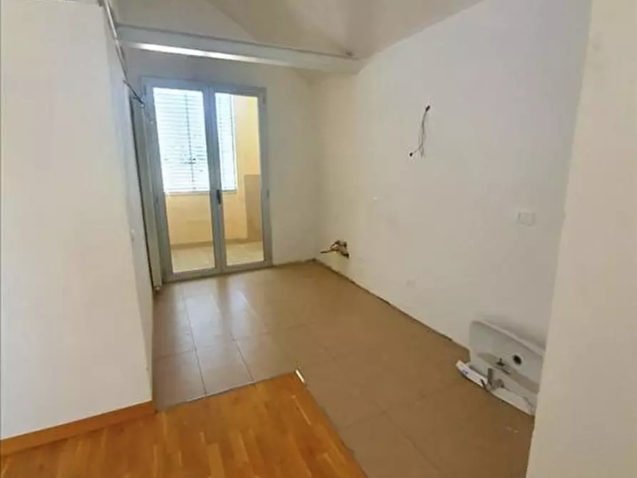 Immagine 6 di Appartamento in vendita  in Via Antonio Gramsci, a Colle Di Val D'elsa