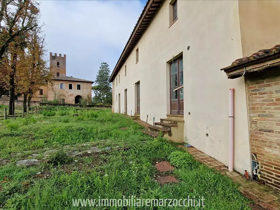 Immagine 1 di Rustico / casale in vendita  in Str. di Salteano a Asciano