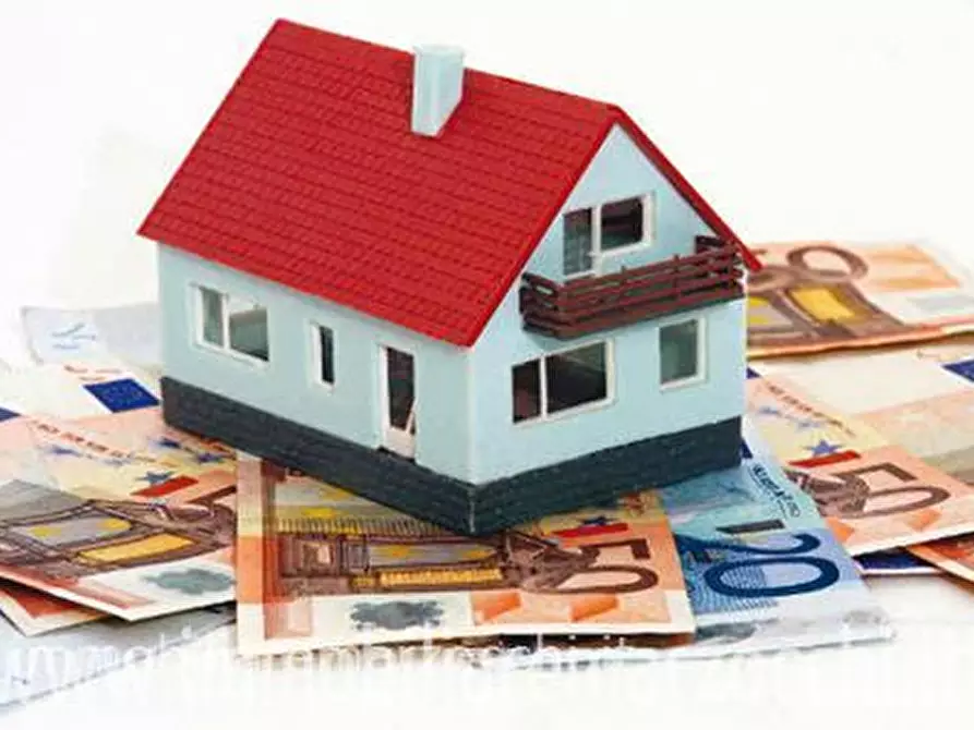 Immagine 7 di Appartamento in vendita  in Giardini Pubblici, Viale Vittorio Veneto, 11 a Siena