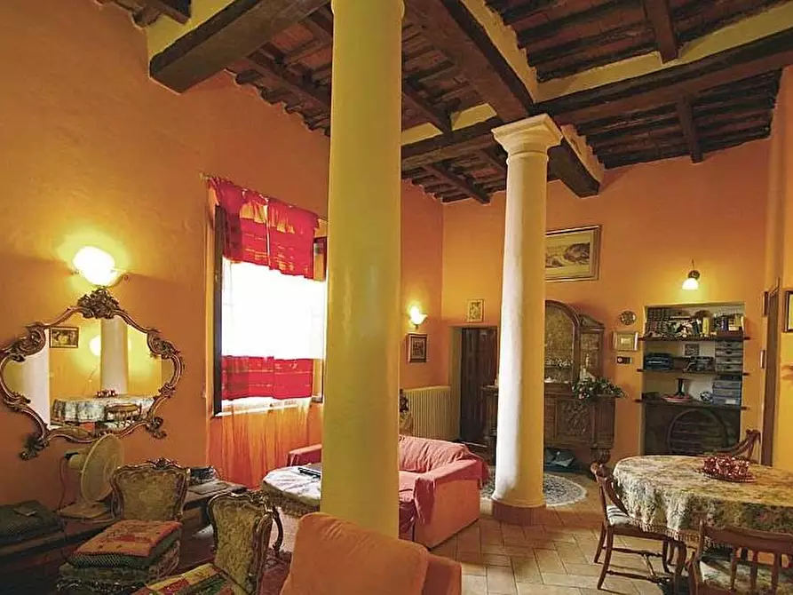 Immagine 1 di Appartamento in vendita  in Viale Giuseppe Mazzini, 36 a Rapolano Terme