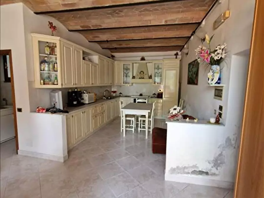 Immagine 1 di Appartamento in vendita  in Via Cassia Nord, 133 a Siena