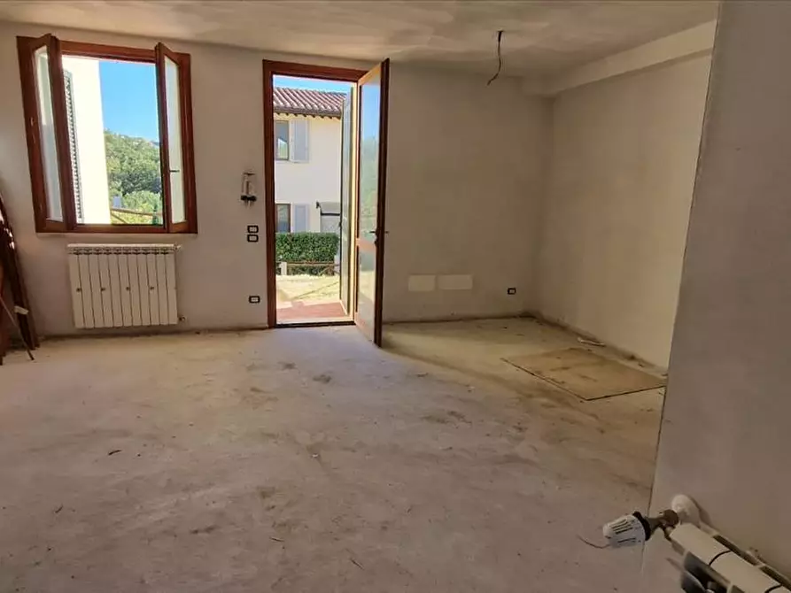Immagine 1 di Appartamento in vendita  in Via del Pino, 60 a Monteriggioni