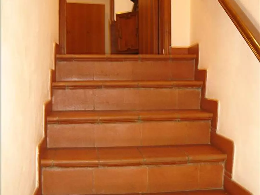 Immagine 8 di Appartamento in vendita  in Piazza del Grano, 5 a Asciano