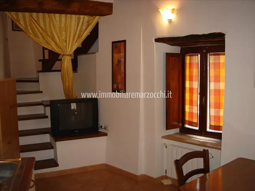 Immagine 7 di Appartamento in vendita  in Piazza del Grano, 5 a Asciano