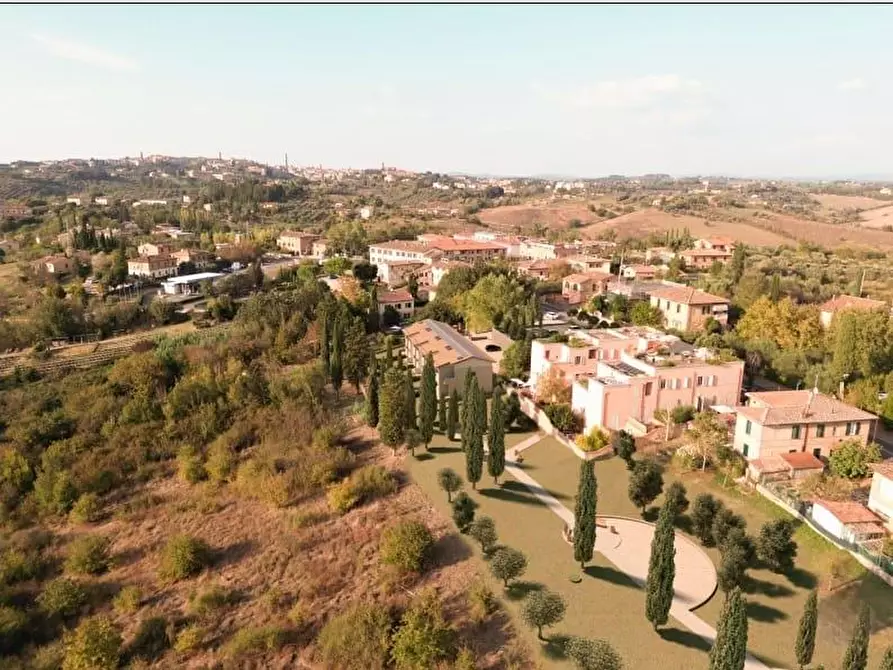 Immagine 7 di Villa in vendita  in Coroncina a Siena