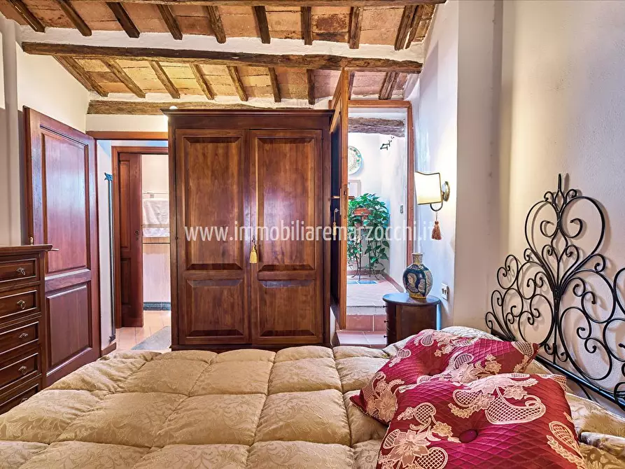 Immagine 10 di Appartamento in vendita  in Via delle Vergini, 14 a Siena