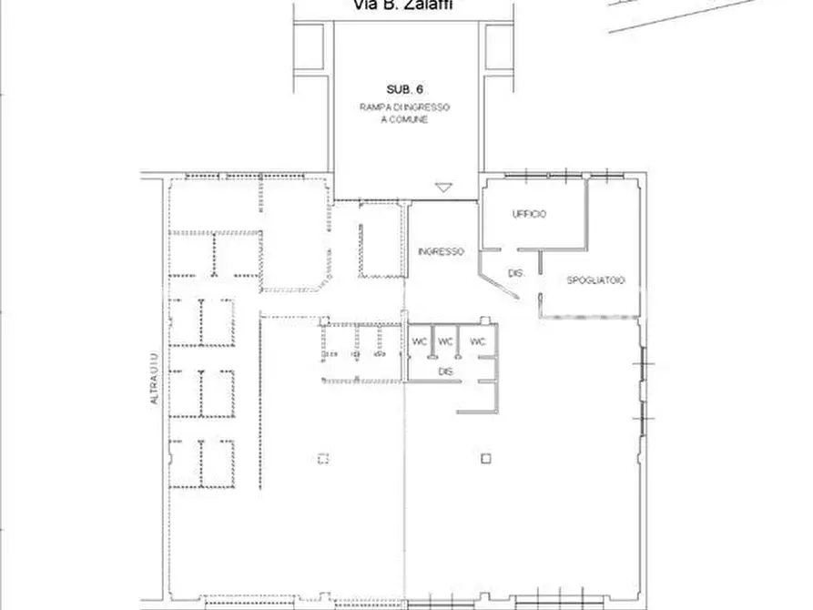 Immagine 5 di Locale commerciale in vendita  in Via Benedetto Zalaffi, 10 a Siena