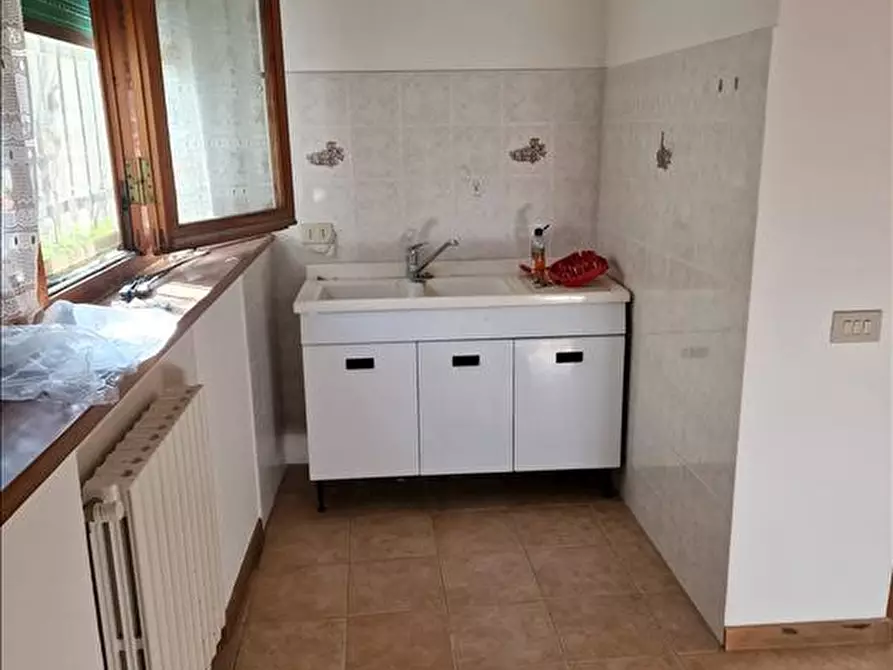 Immagine 6 di Appartamento in vendita  in Via Carlo Borgheri, a Castellina In Chianti