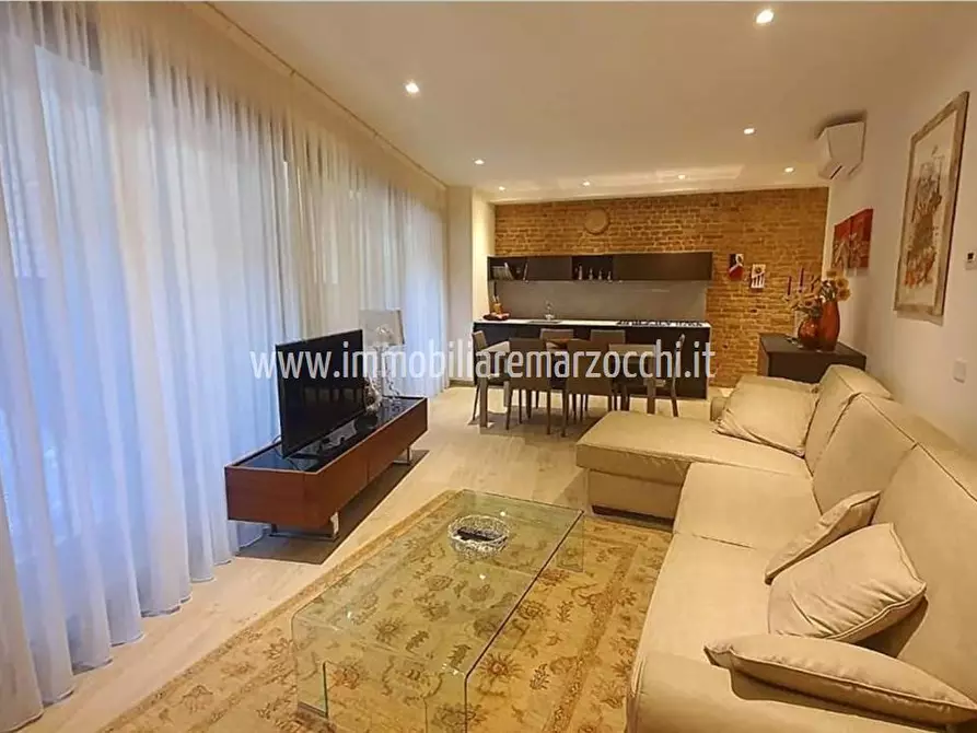 Immagine 3 di Appartamento in vendita  in Piazza Tolomei, 5 a Siena