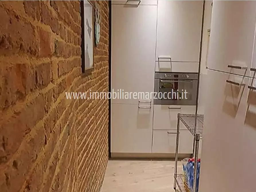 Immagine 8 di Appartamento in vendita  in Piazza Tolomei, 5 a Siena