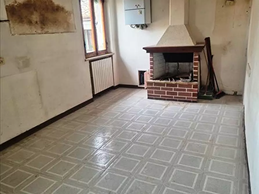 Immagine 1 di Appartamento in vendita  in Via Camollia, 115 a Siena