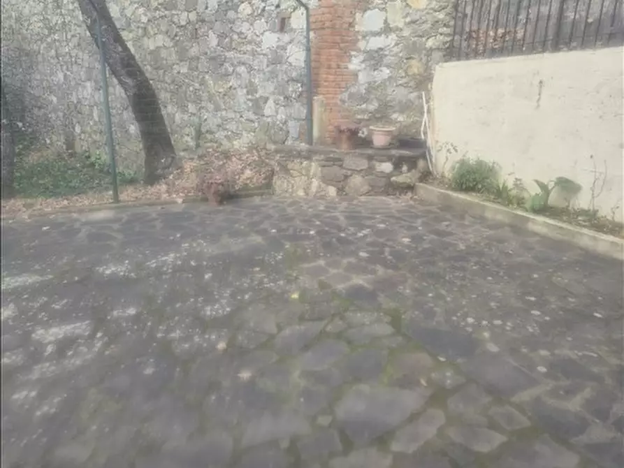 Immagine 1 di Appartamento in vendita  in Via milano a Castellina In Chianti