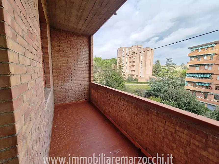 Immagine 10 di Appartamento in vendita  in Via Aldobrandino da Siena, a Siena