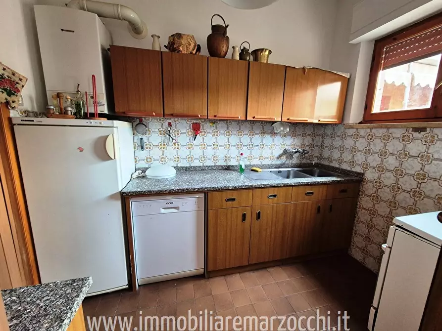 Immagine 4 di Appartamento in vendita  in Via Aldobrandino da Siena, a Siena