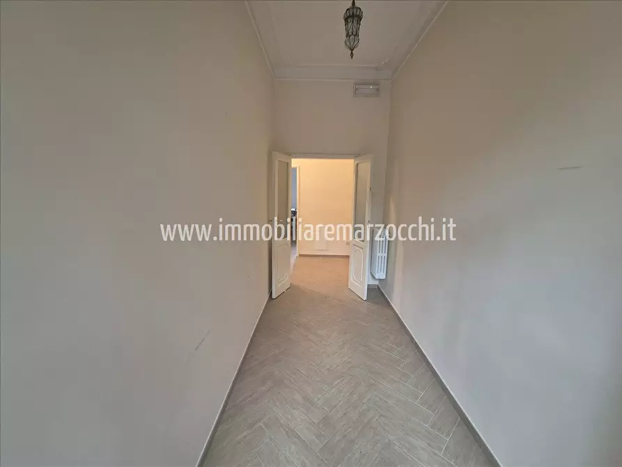 Immagine 5 di Appartamento in vendita  in Via XXIV Maggio, 23 a Siena