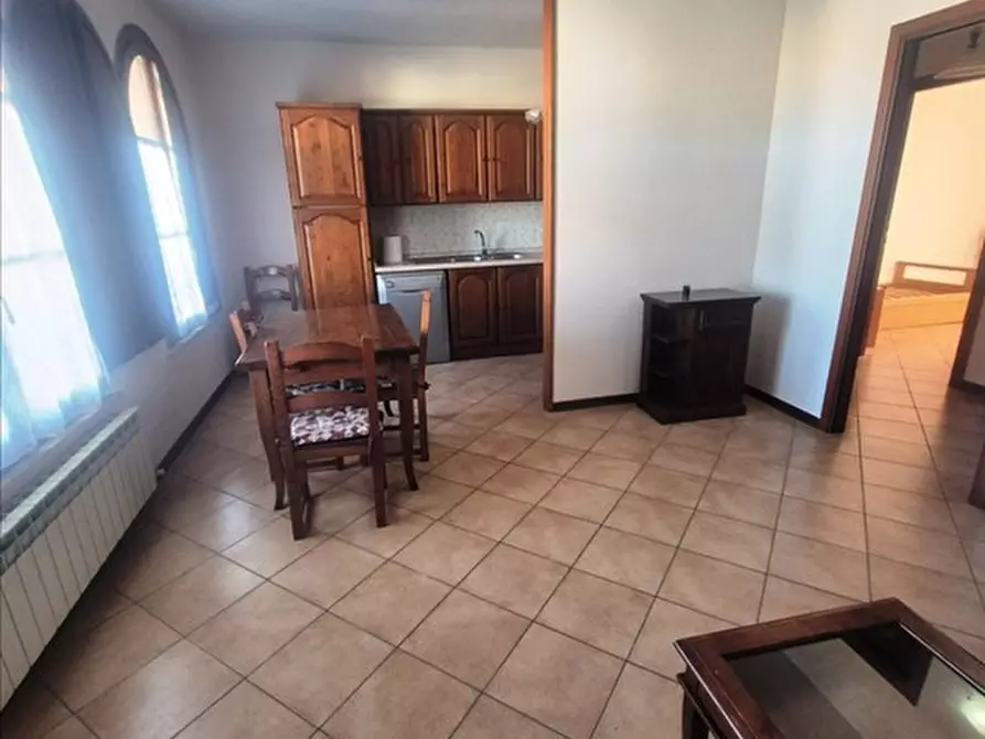 Immagine 1 di Appartamento in vendita  in Via della libertà a Monteriggioni