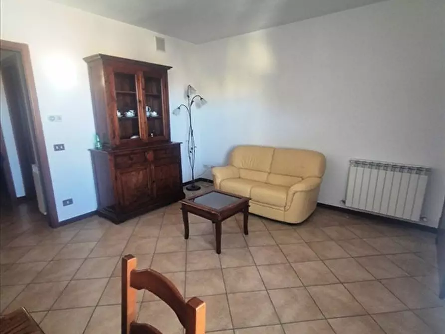 Immagine 2 di Appartamento in vendita  in Via della libertà a Monteriggioni