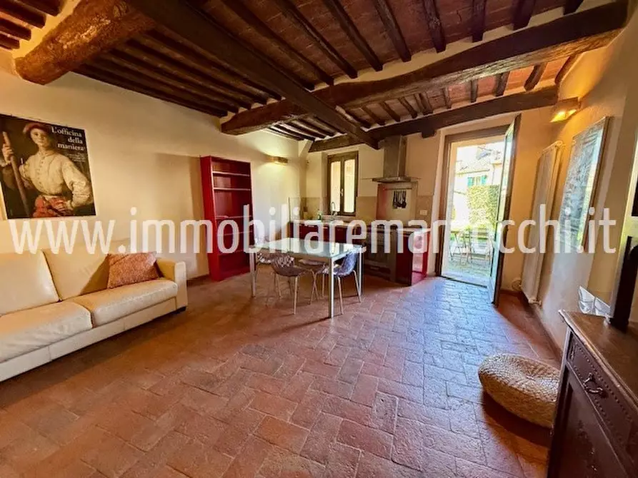 Immagine 7 di Appartamento in vendita  in Pian Dei Mantellini a Siena