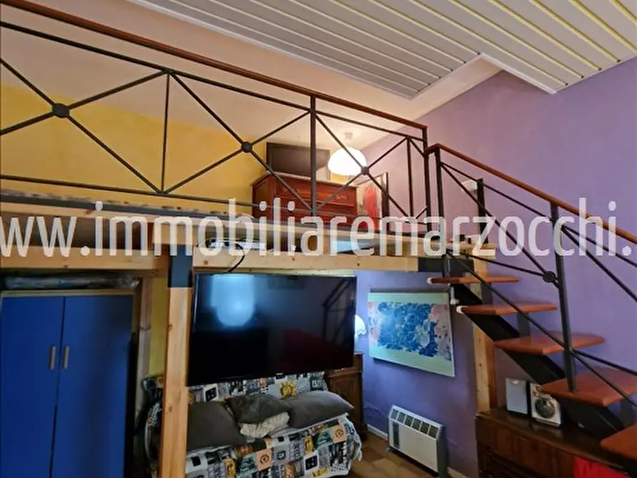 Immagine 5 di Appartamento in vendita  in Via Savina Petrilli, 11B a Siena